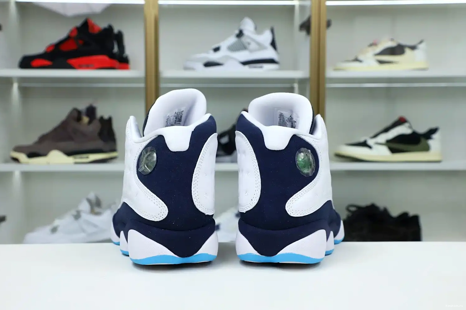WHITE JORDAN POWDER BLUE Kimikick 414571-144 RETRO AIR 13 OBSIDIAN 0524